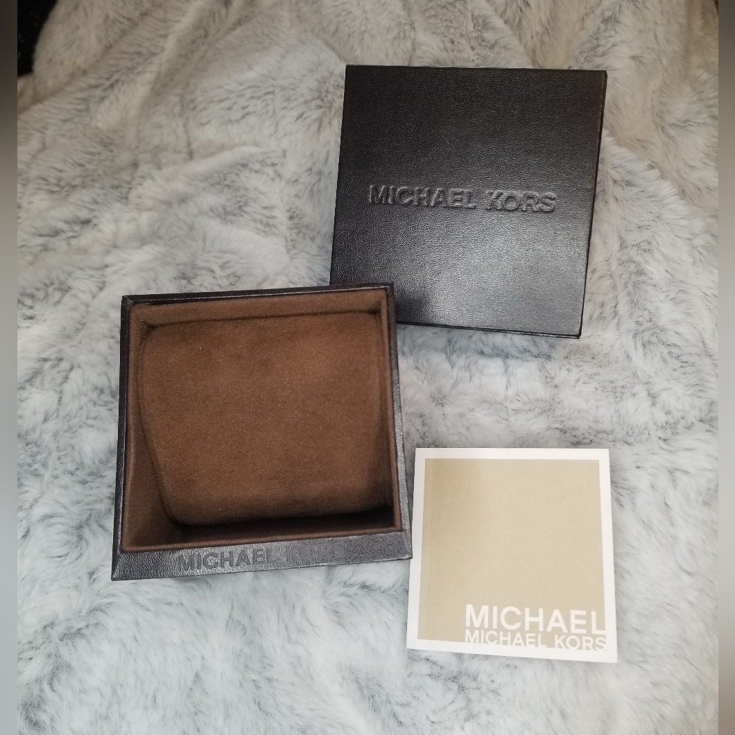 Michael Kors Watch Box Only Brown Michael Kors Watch Box Only Brown